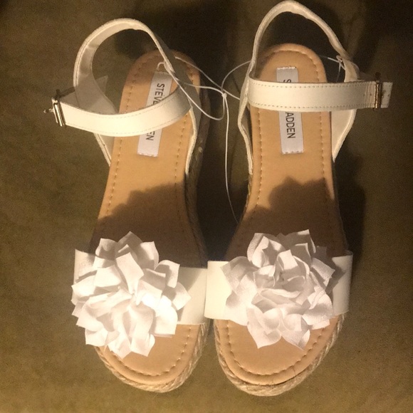 Steve Madden Shoes - Steve Madden sandals
